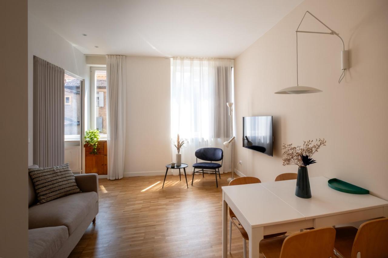 Realkasa Gallery Blue Apartment Bologna
