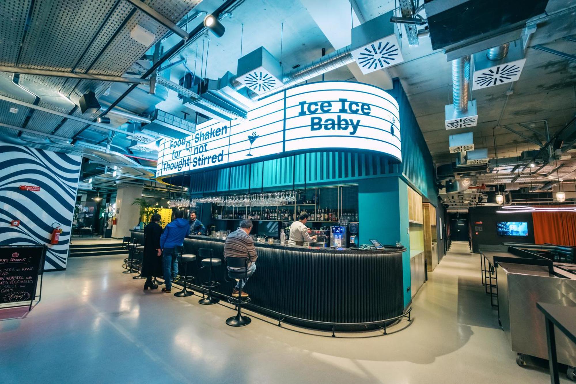 The Social Hub Hotel