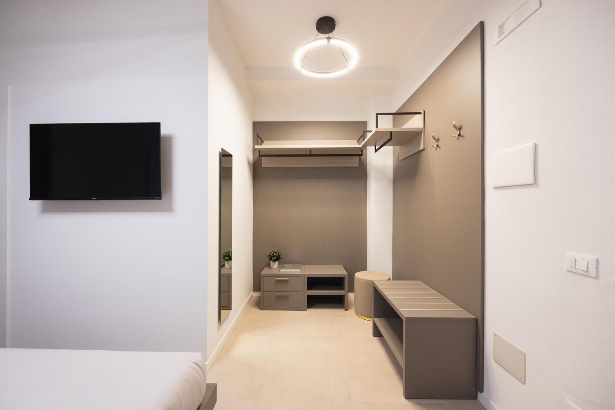 Luxury Station Guest house