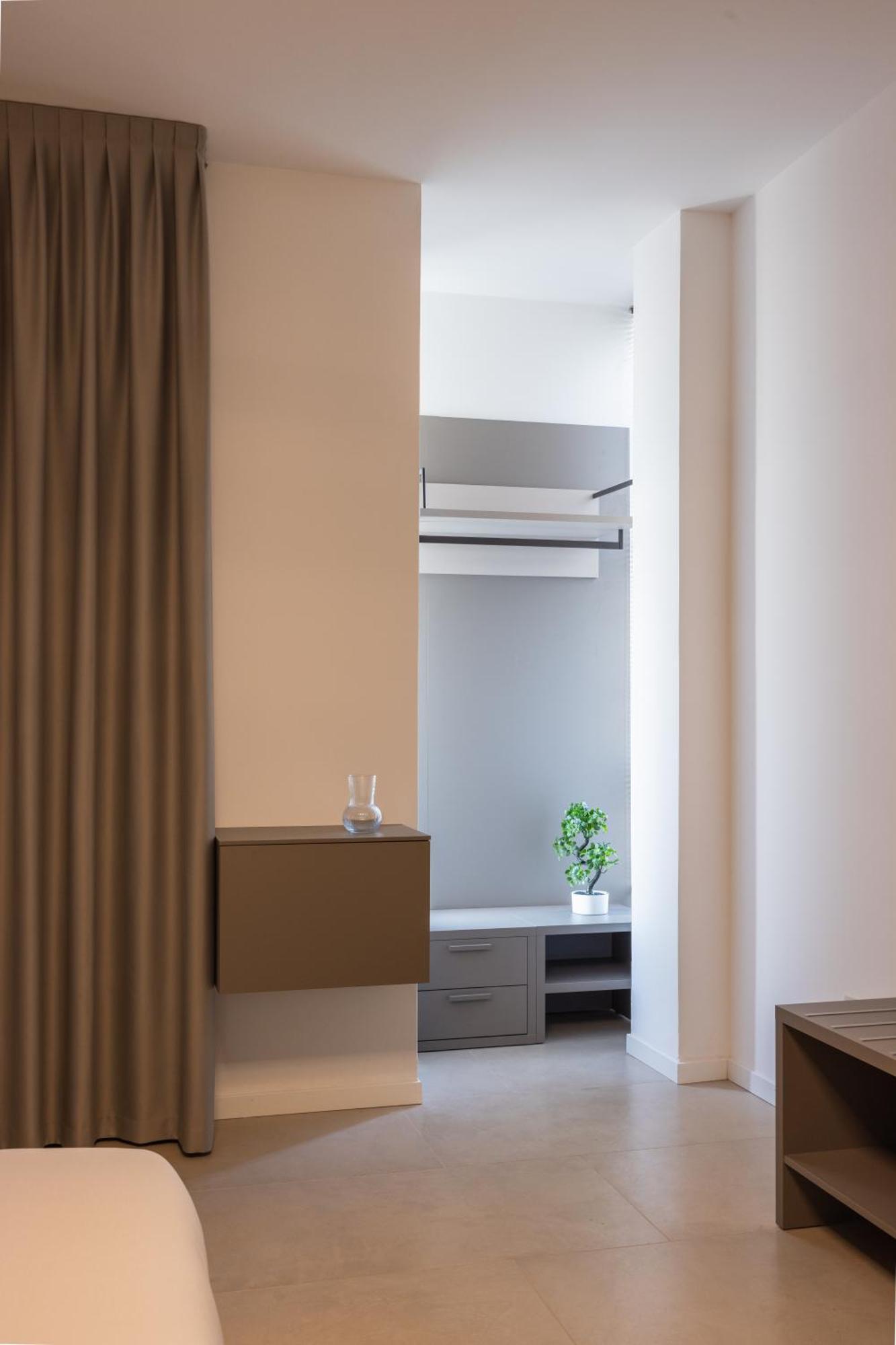 Guest house Luxury Station