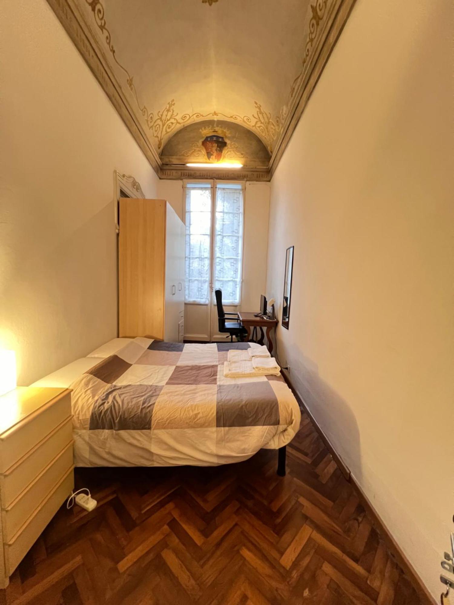 Bed and breakfast Tata Homes *