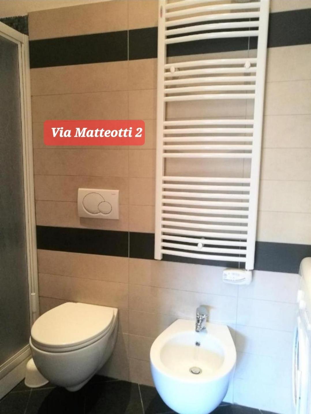 Via Matteotti & Via Carracci Apartamento