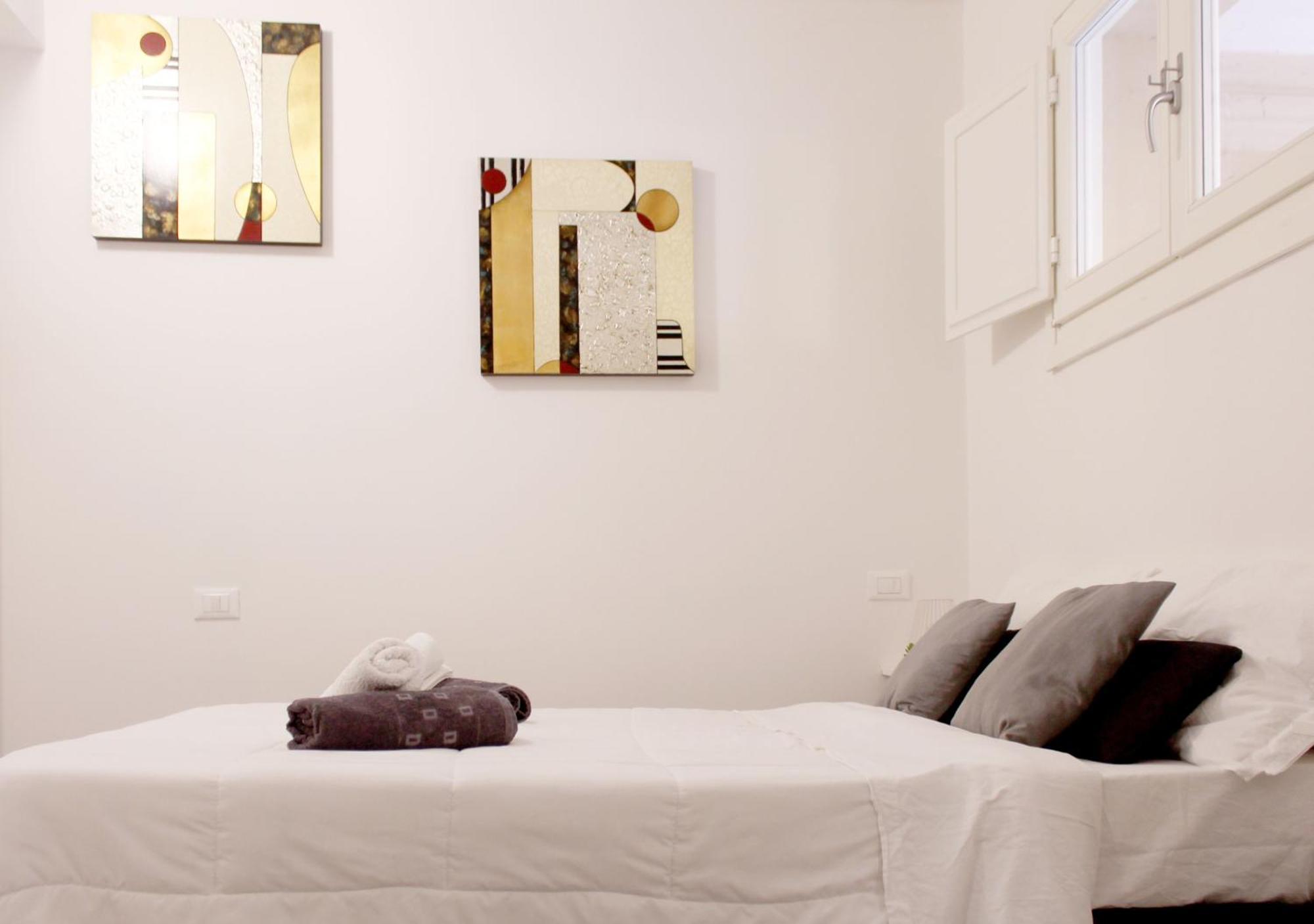 Sky Loft Airport - Modern Apt 1st Floor Apartamento