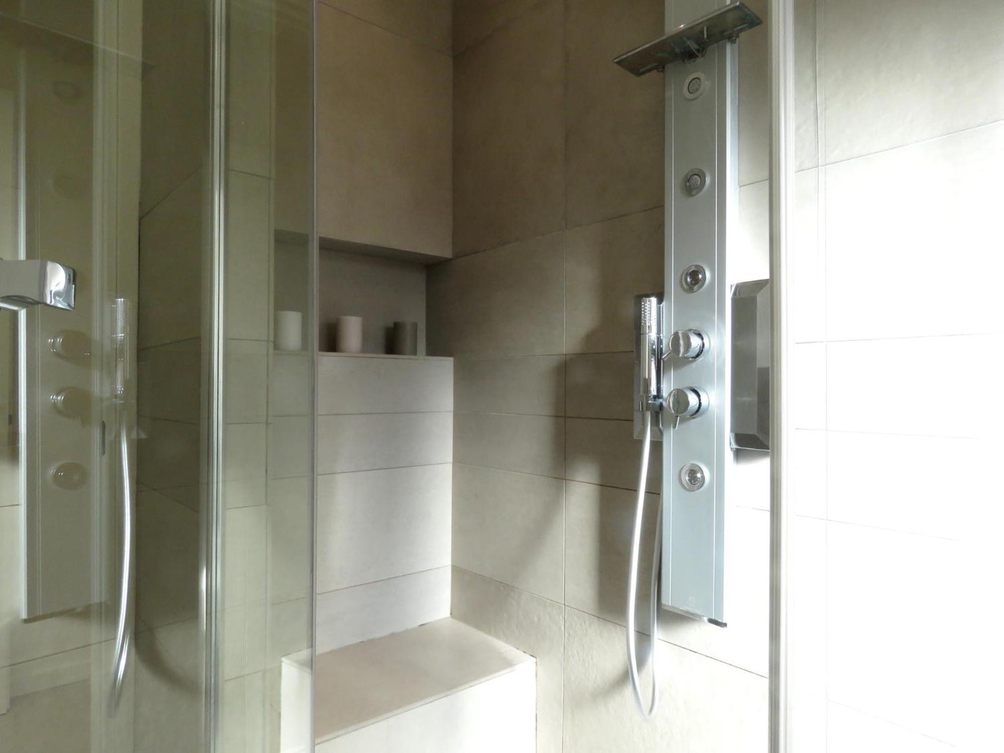 8 Colonne Apartamento