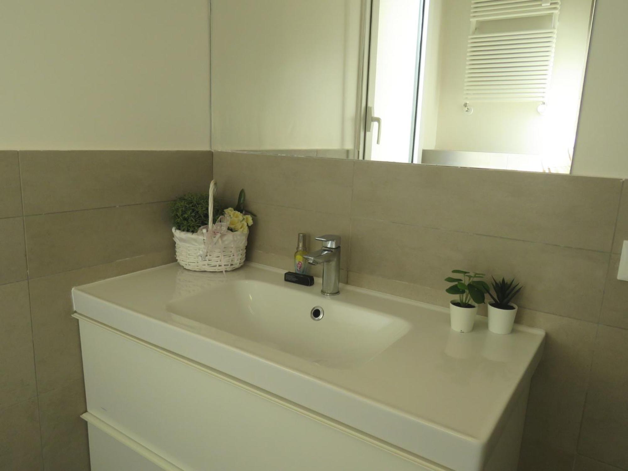 8 Colonne Apartamento
