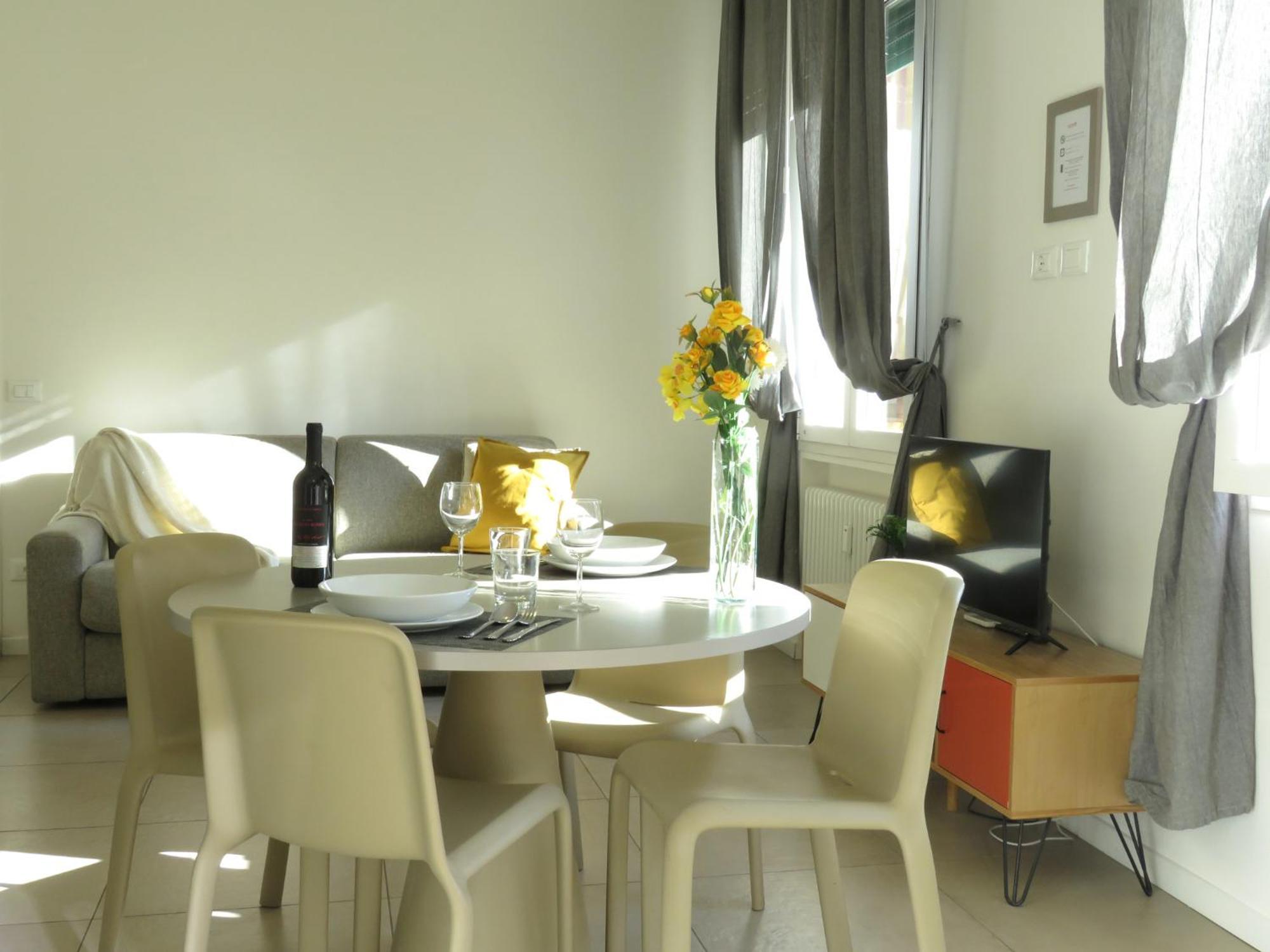 8 Colonne Apartamento *