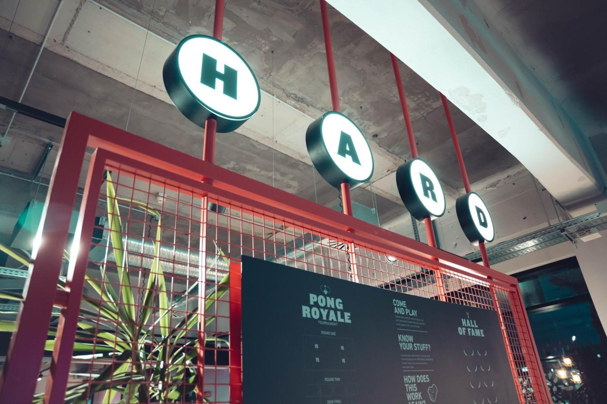The Social Hub 4*