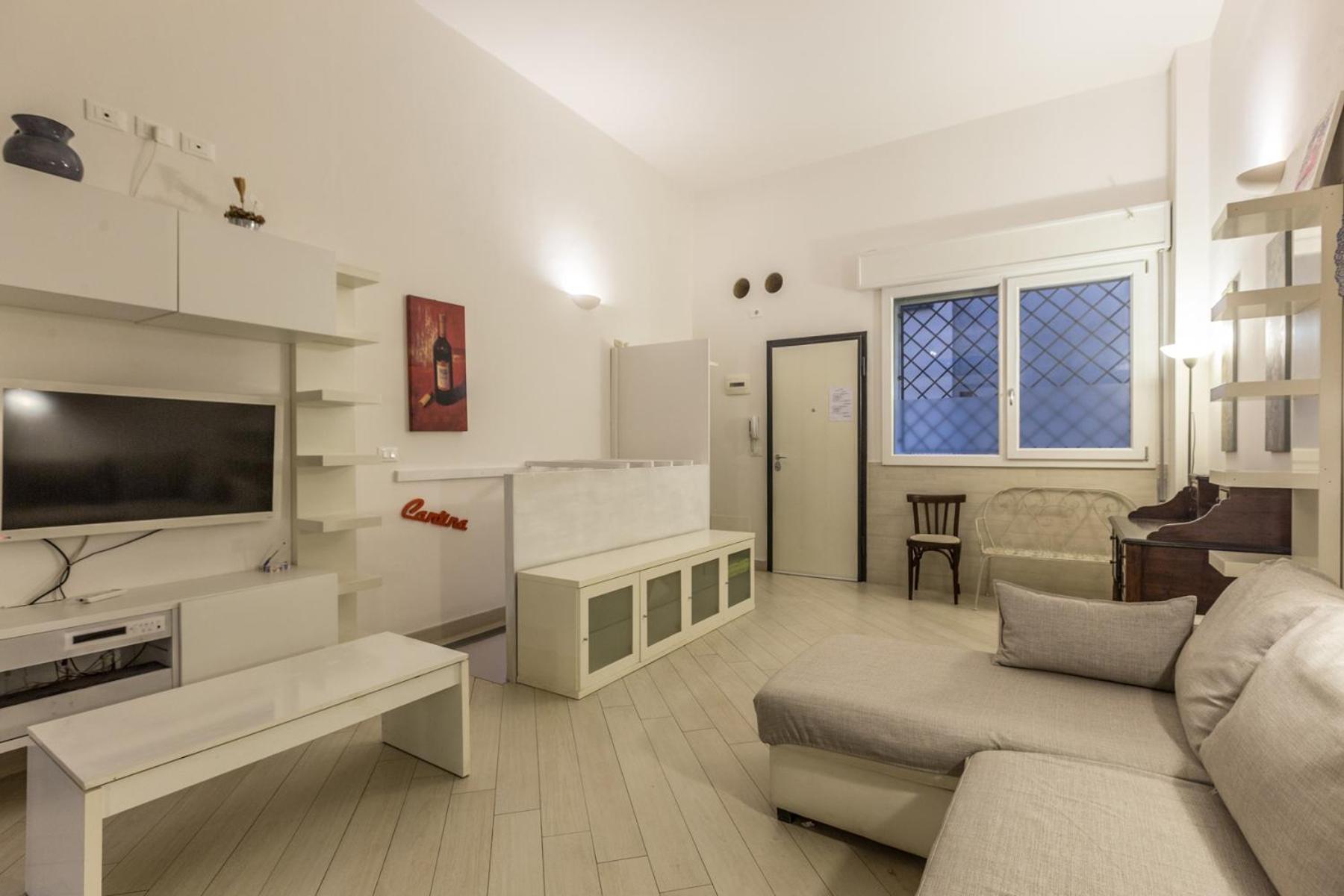 All'ombra Della Luna, By Short Holidays Apartamento Bolonia