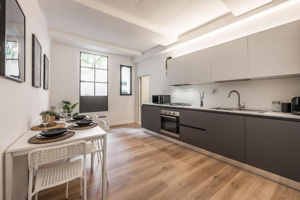 Ab - Via Arienti 15 Apartamento *