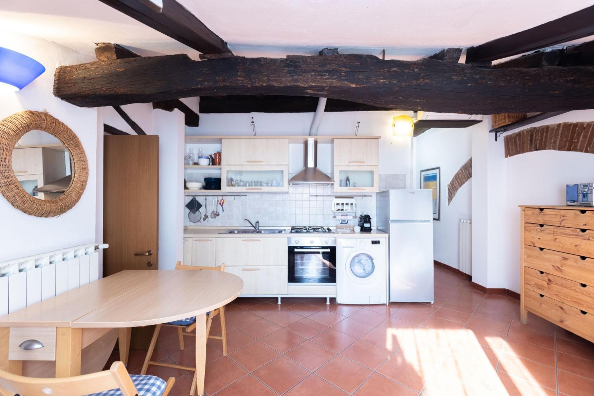 Apartamento Beautiful Penthouse In Center With Balcony Bolonia