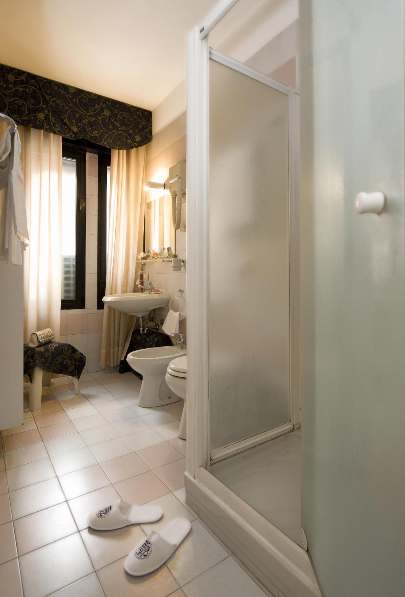 Hotel Corticella 3*