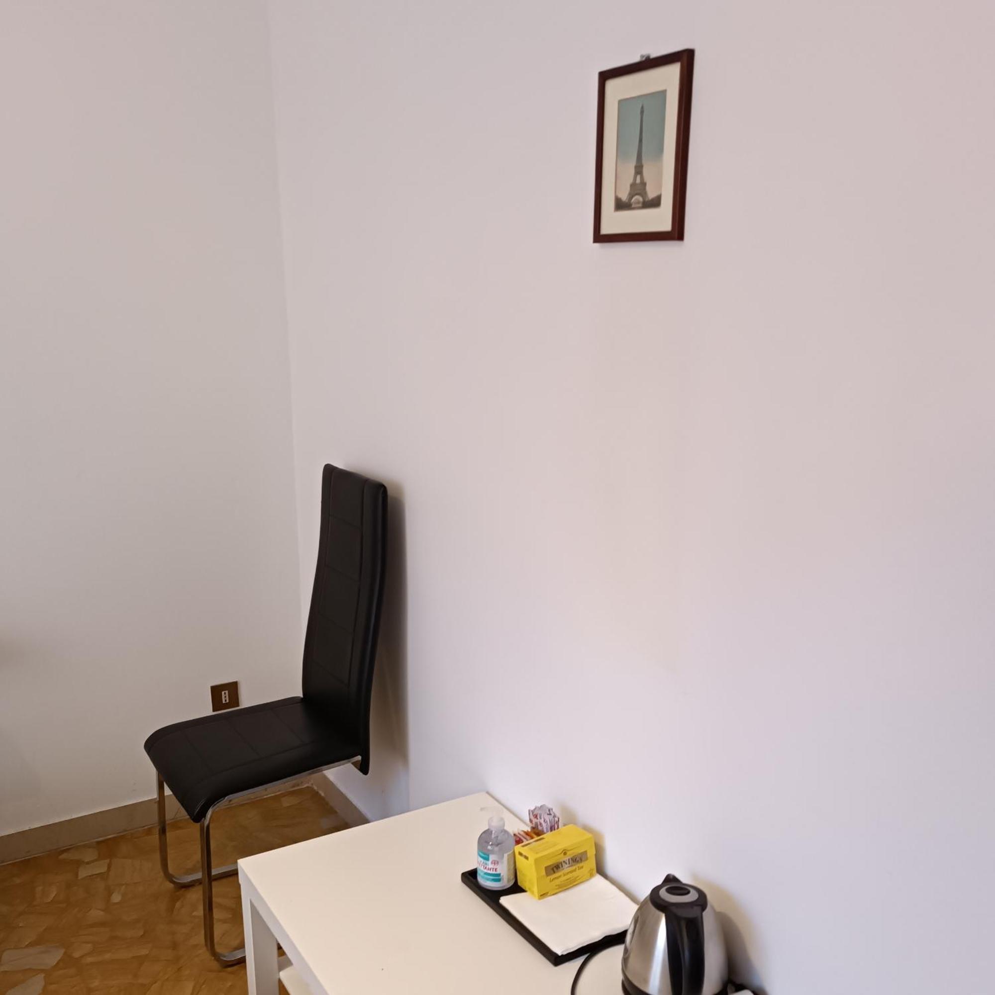 Acomodação com café da manhã  Pratello 97 *