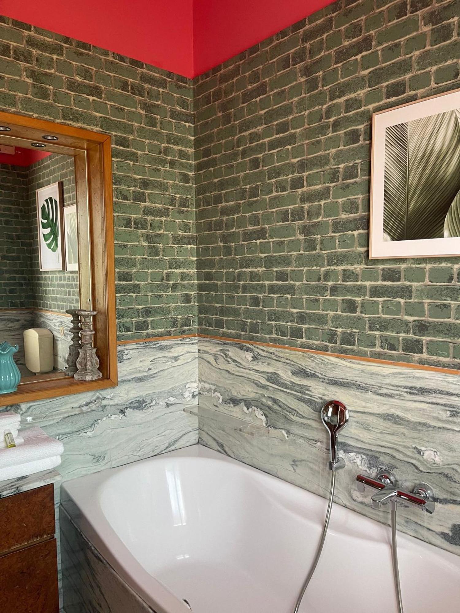 Central Suite Bed&Breakfast Couette-café