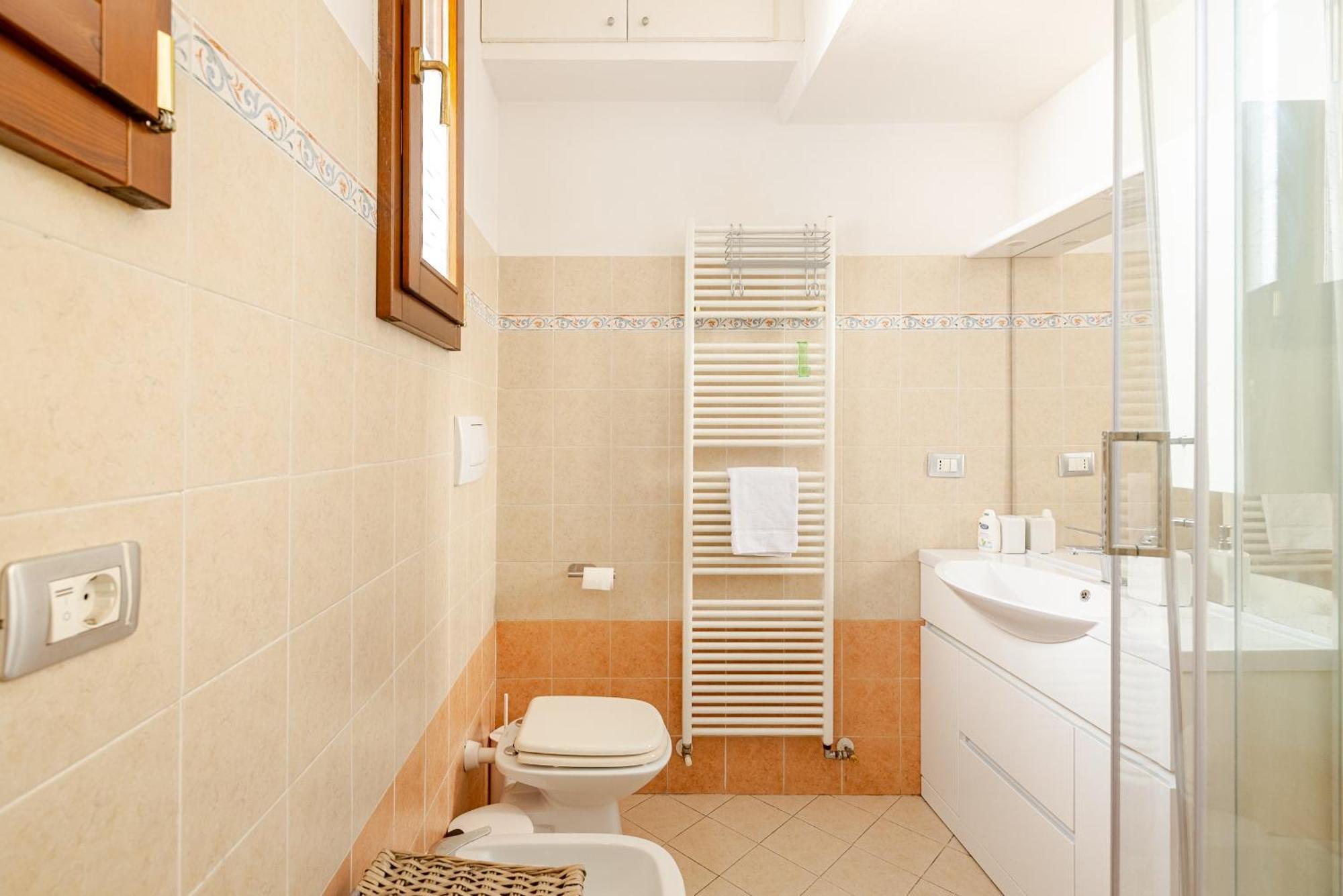 Apartamento Ciprian Bolonia