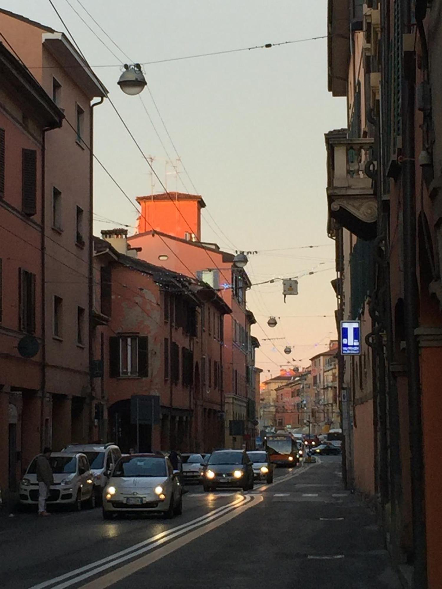 Attic In Historical Center Appartamento Bologna