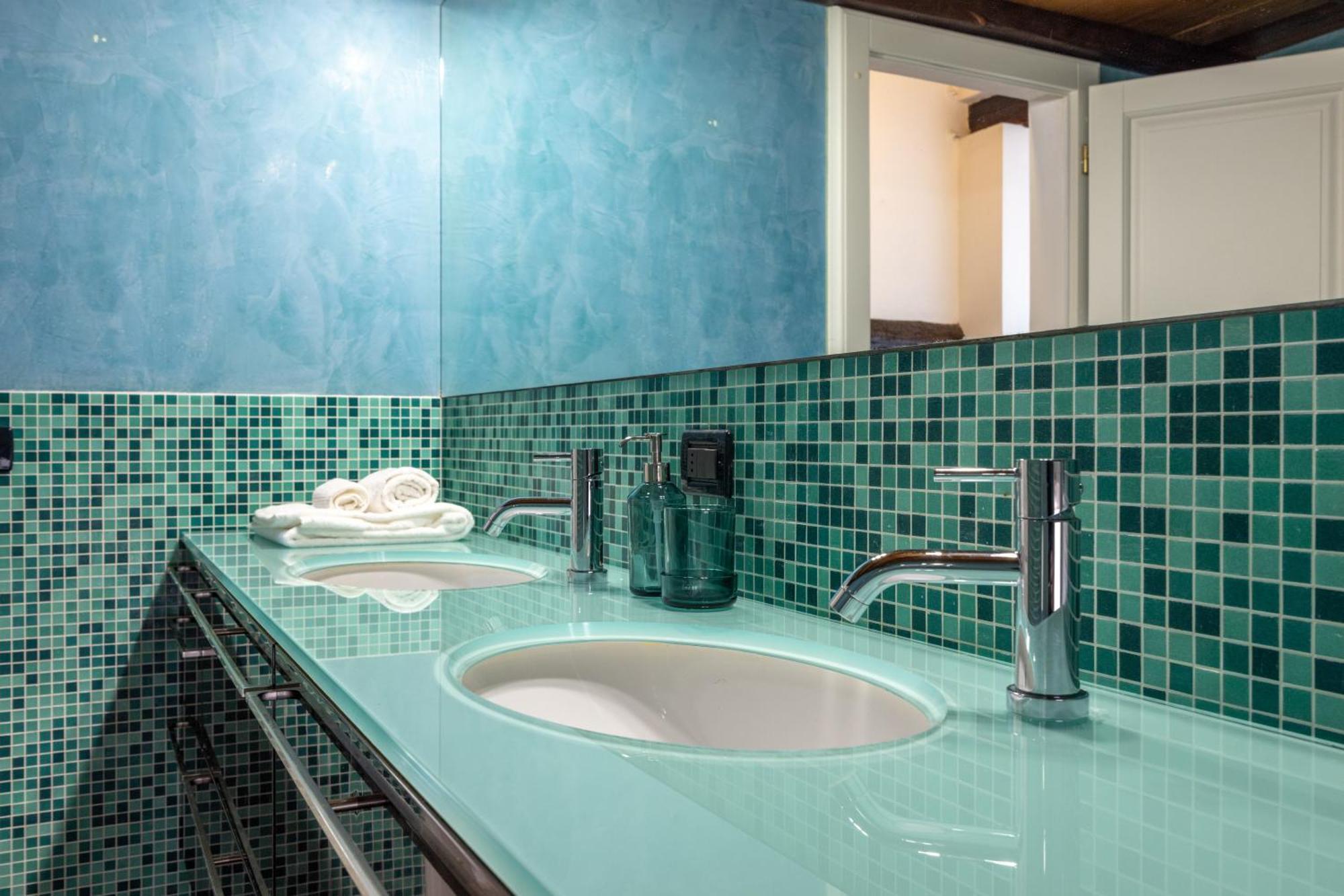 Dimora De' Poeti - 250 Square Meters Attic With Jacuzzi Appartamento *