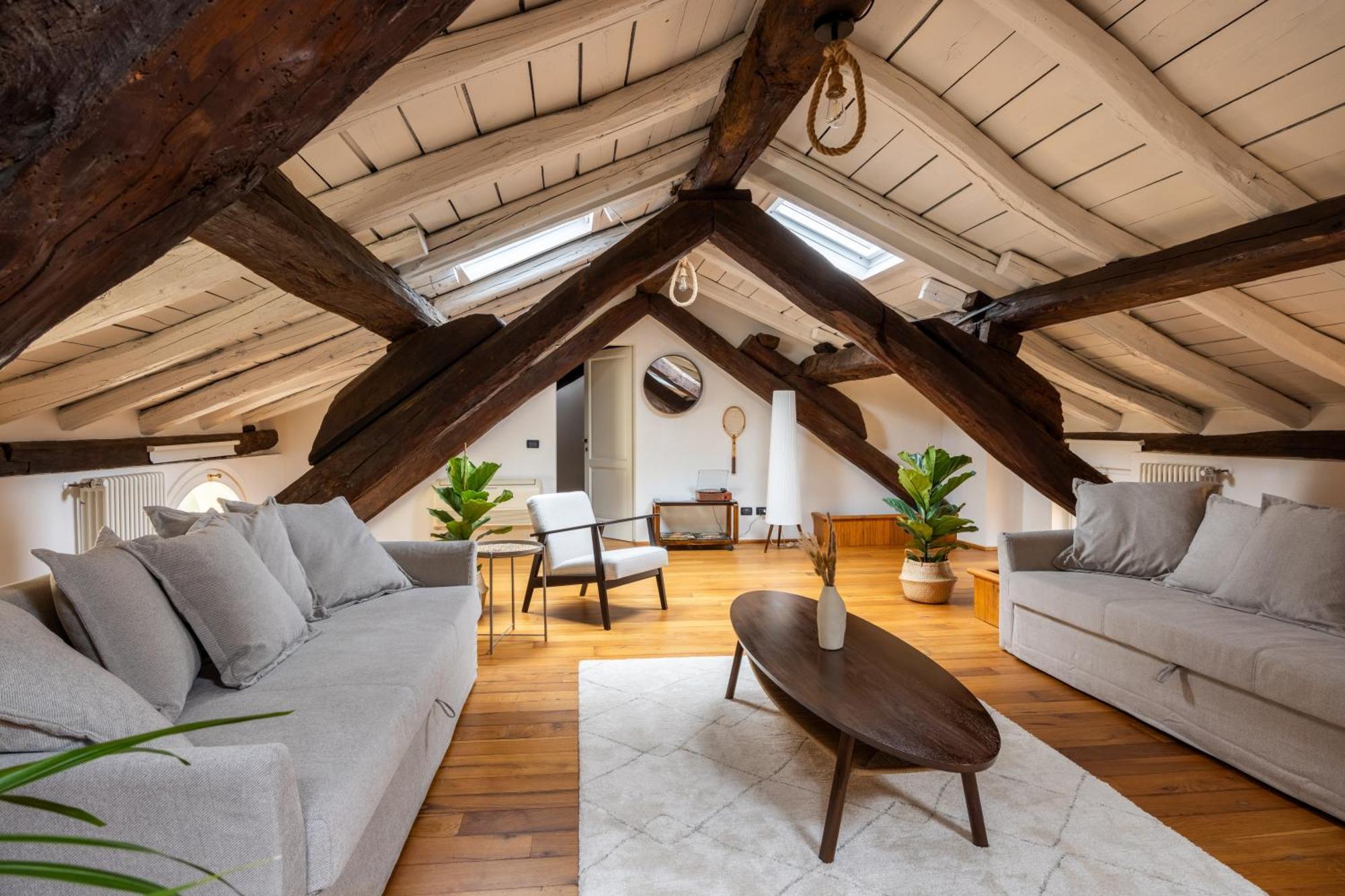 Appartamento Dimora De' Poeti - 250 Square Meters Attic With Jacuzzi Bologna