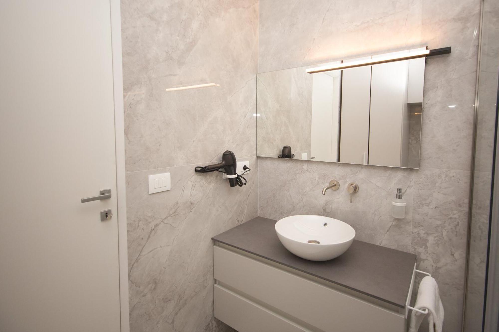 Enjoy - Luxury Experience In The Heart Of Bologne