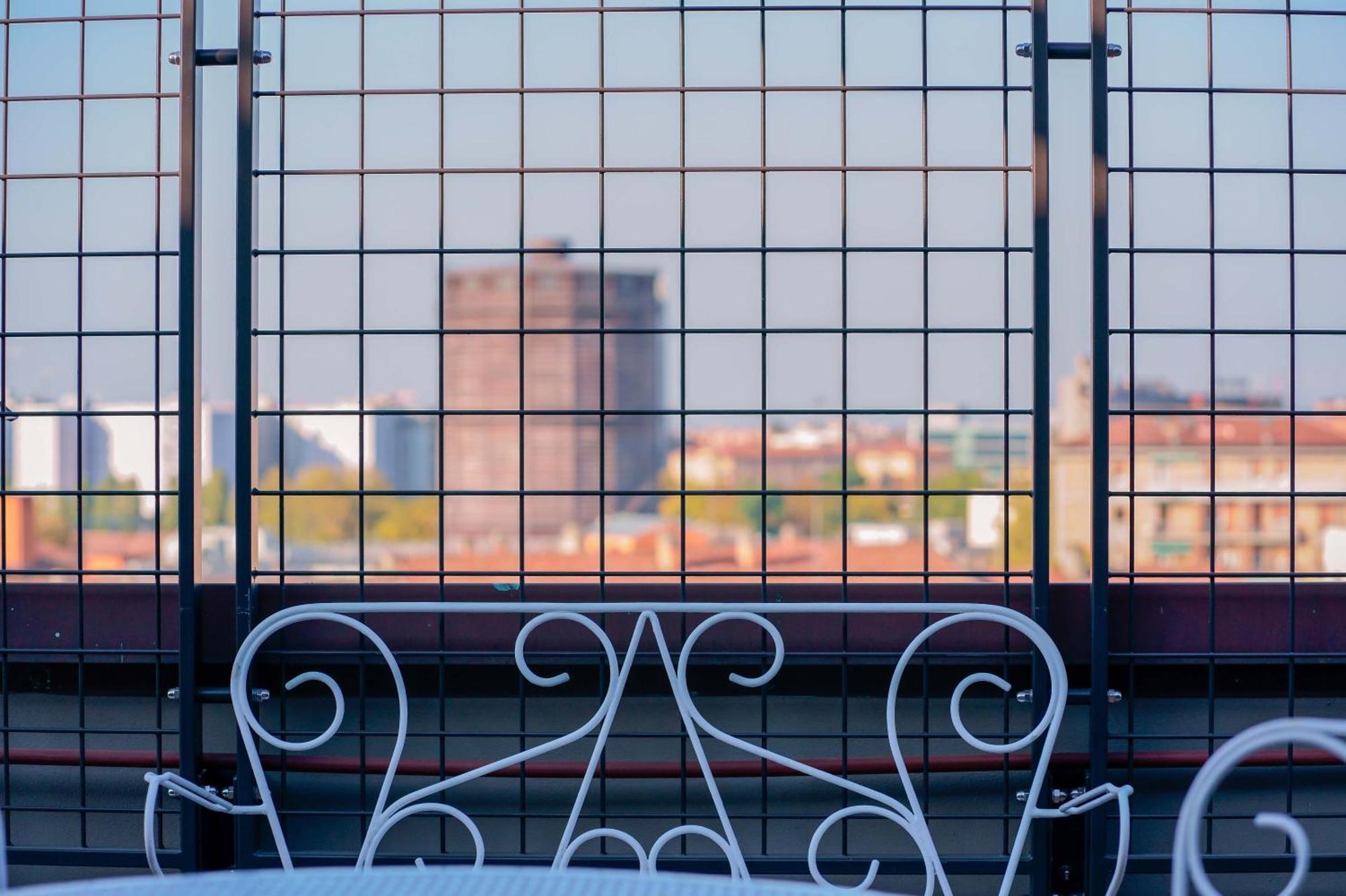Couette-café Skyline 1/7 Bologne