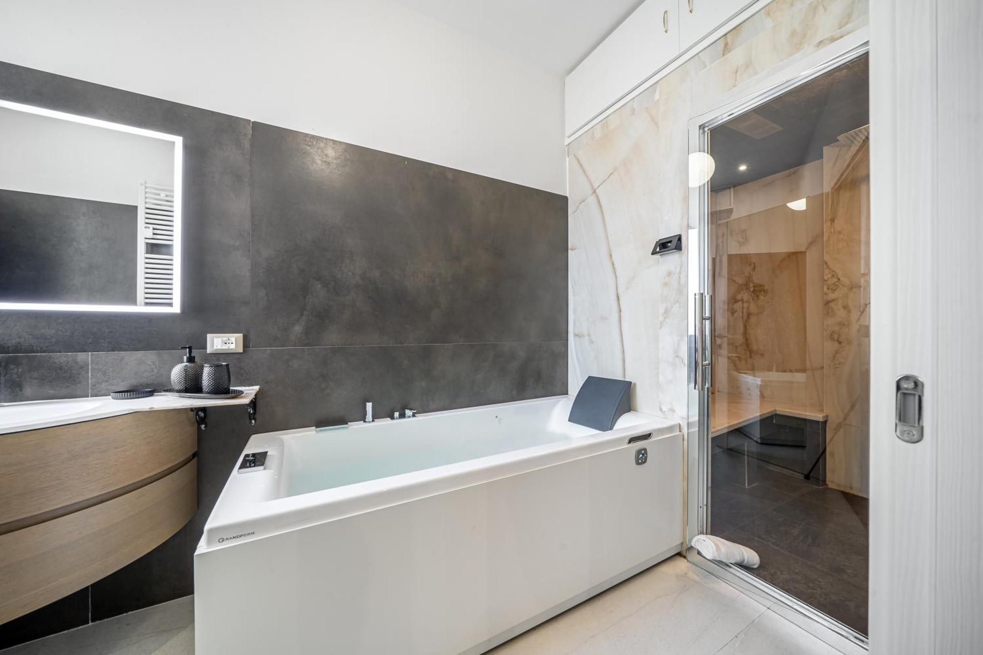 Appartement Via Indipendenza - Attico Di Lusso Con Piscina *