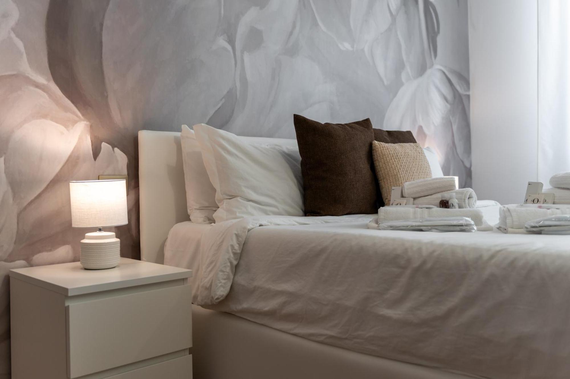 Via Indipendenza - Attico Di Lusso Con Piscina Appartement *