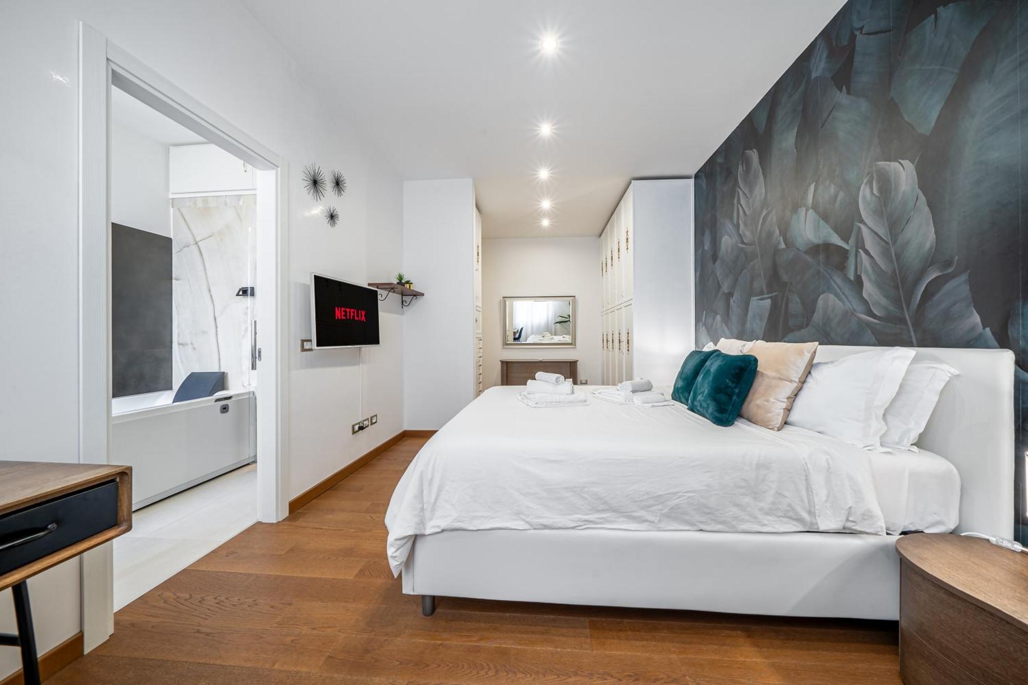 Via Indipendenza - Attico Di Lusso Con Piscina Appartement