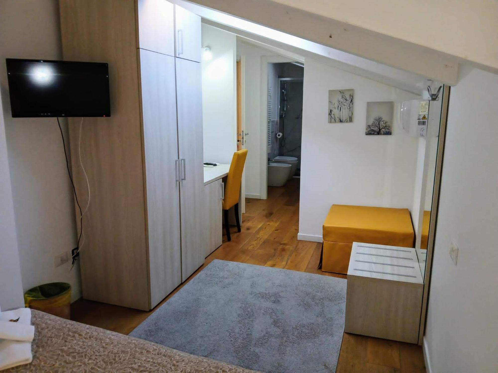 Guest house Corte Sant'orsola 4 *