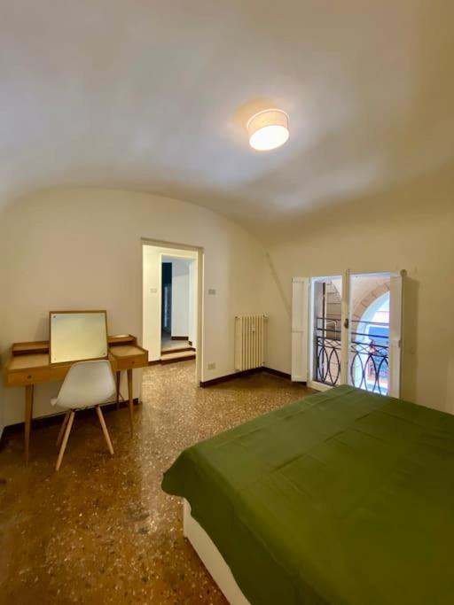 Portico Dei Servi Historical Apartment *