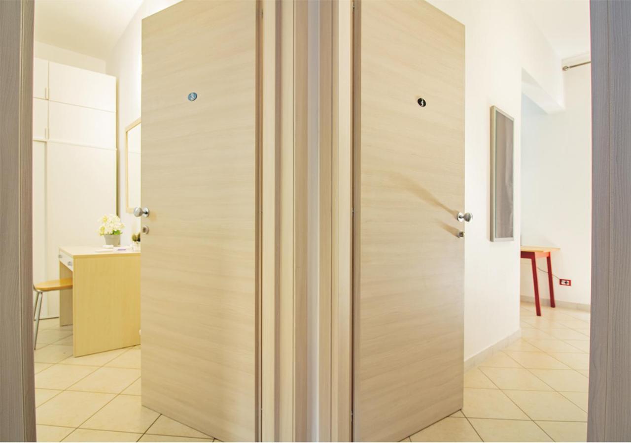 Athena - Parcheggio Privato Guest house *