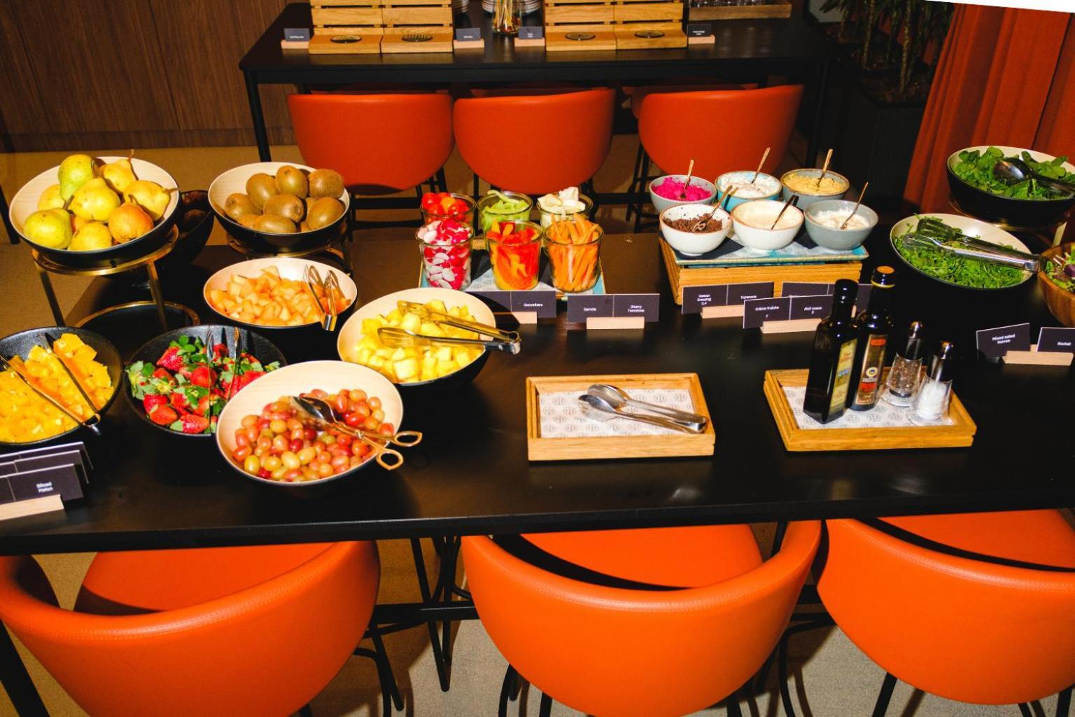 The Social Hub 4*