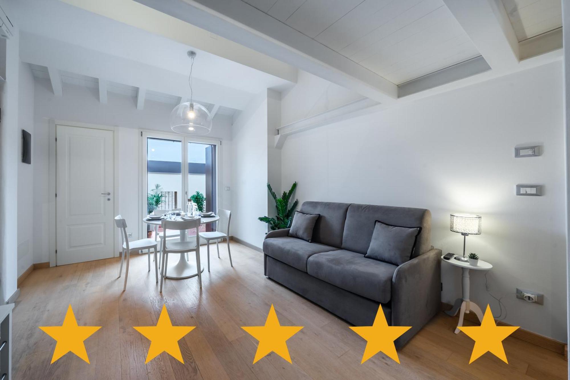 Apartment Luxury Flat And Free Parking *