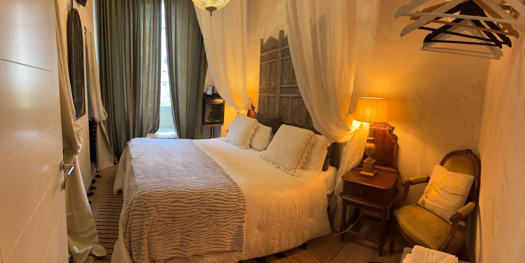 Les De Amelie Bed and breakfast Bolonia