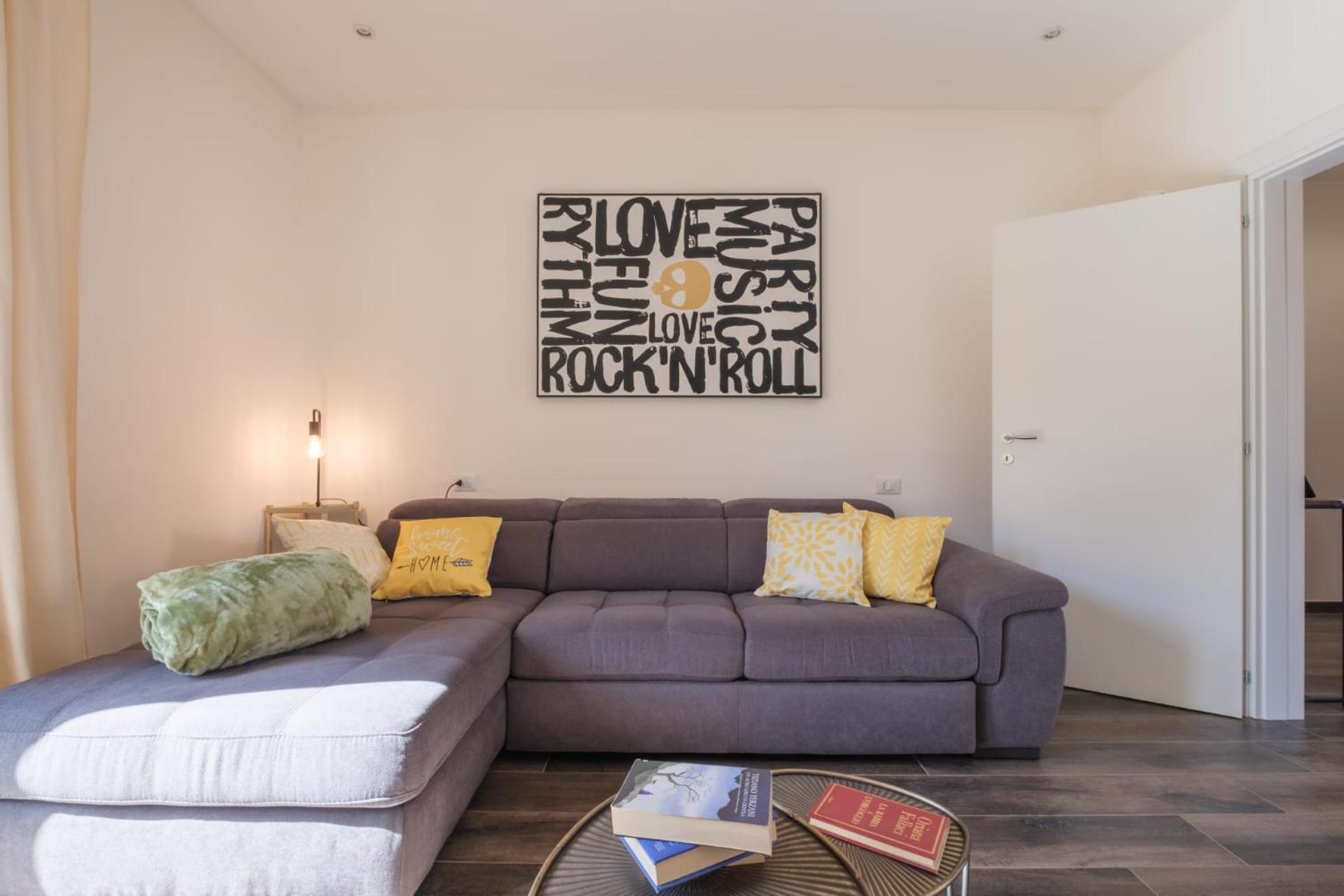 Interno20 Couette-café *