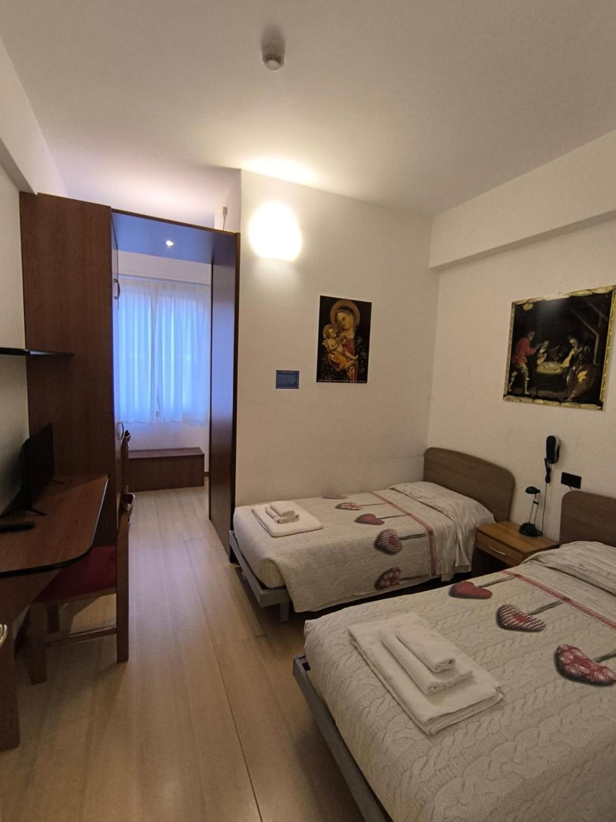 Ospitalità San Tommaso D'aquino 3*