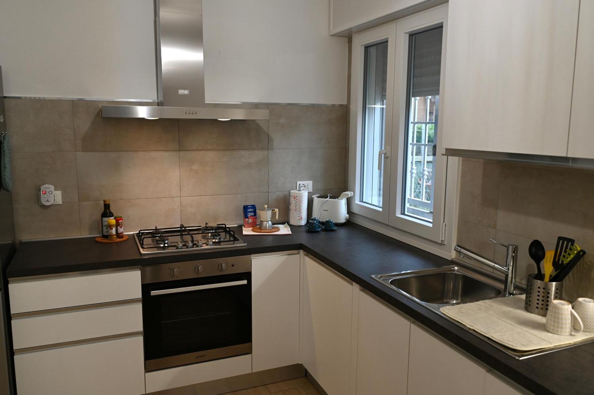 Apartamento Grigio Perla Panigale, Con Giardino E Parcheggio Privato Fino A Tre Posti Auto - Un Oasi Di Tranqullita Bolonia