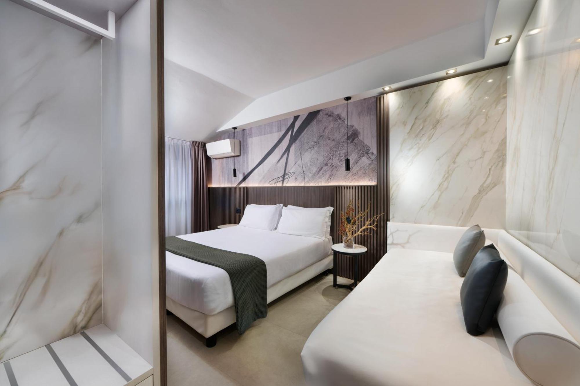 Hotel Metropolitan 4*