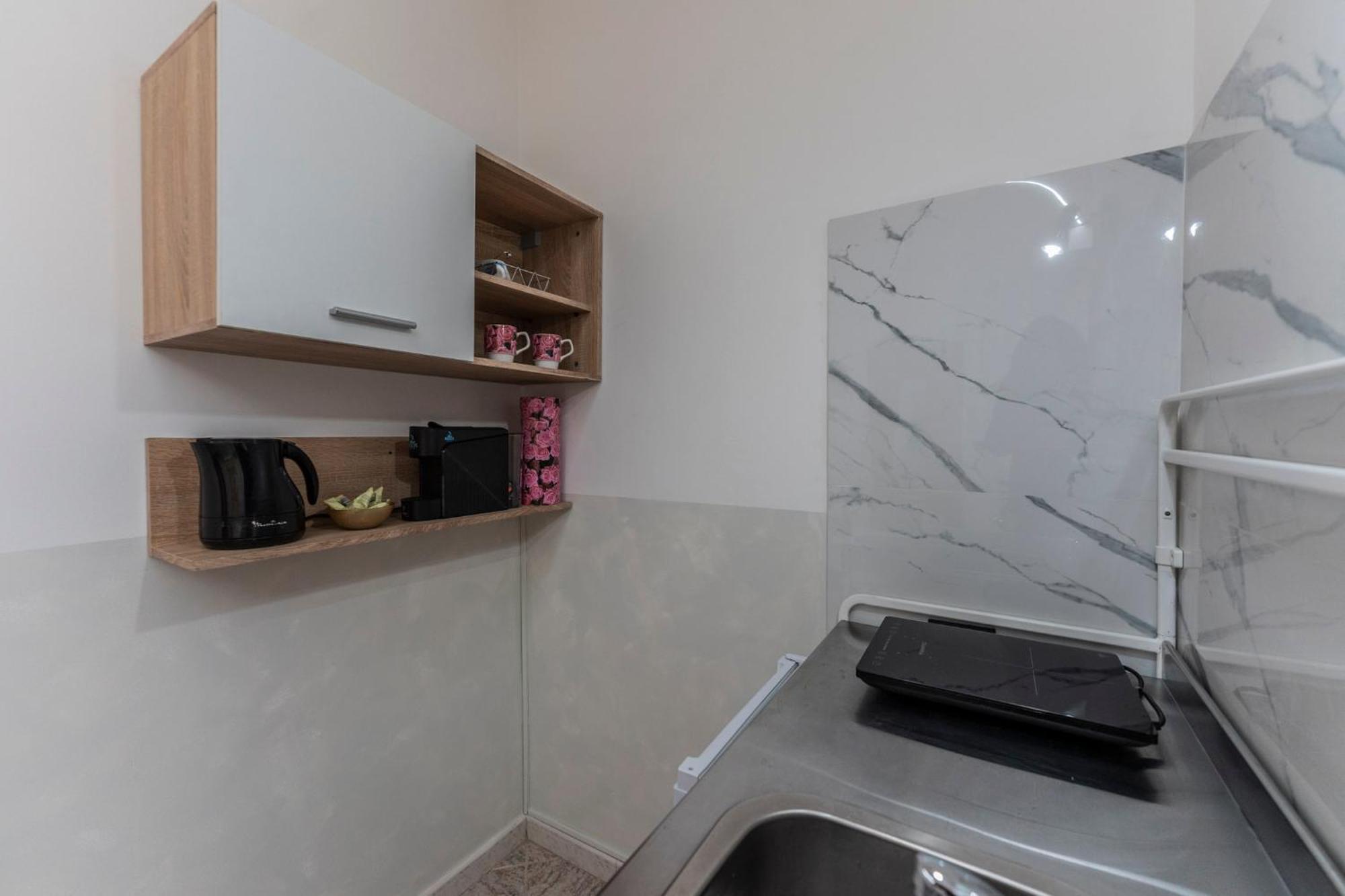 Fioravanti - San Luca & Genesis House, A Pochi Passi Dalla Stazione, Vicino Al Cuore Di Aparthotel Bologna
