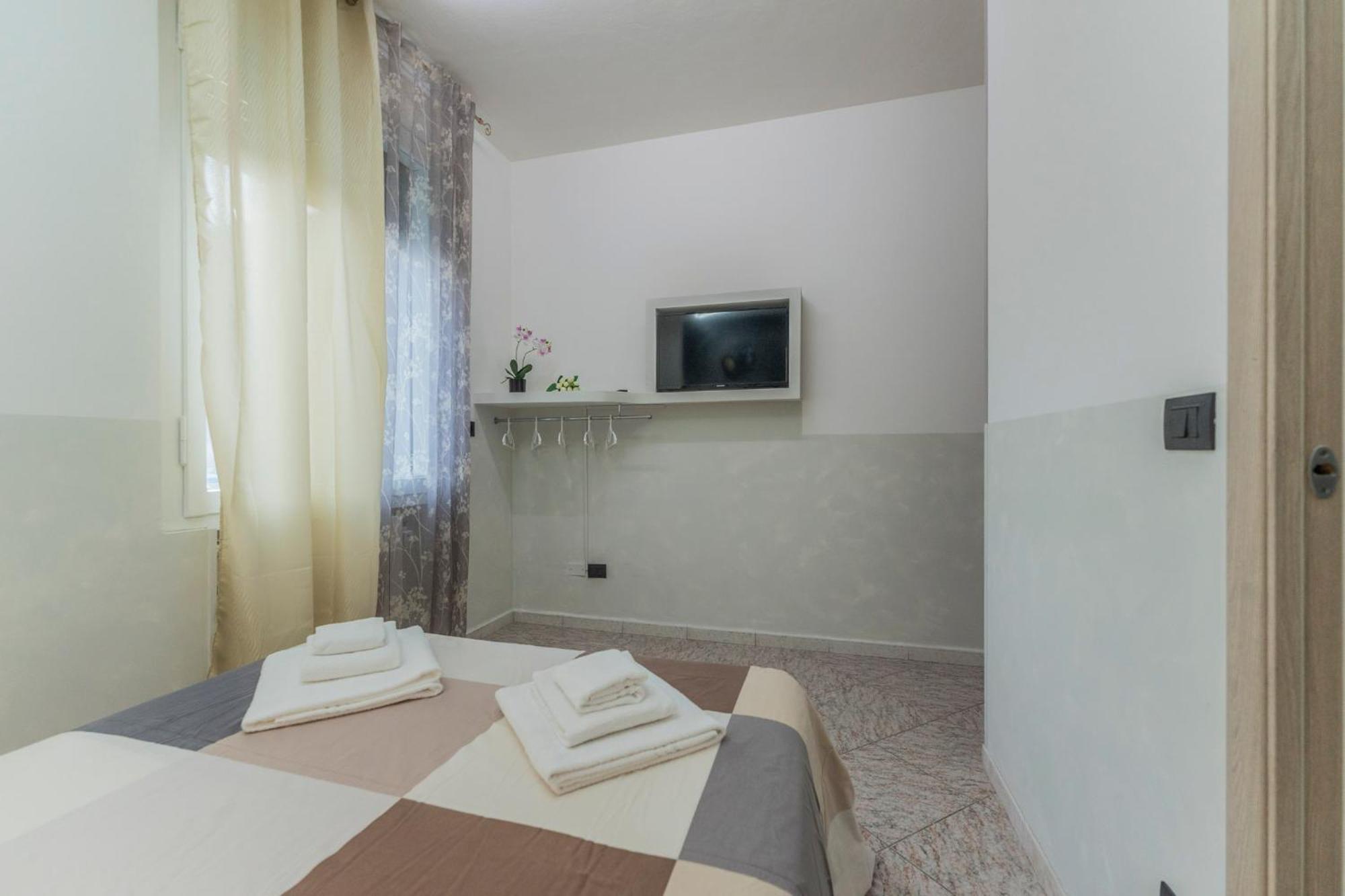 Fioravanti - San Luca & Genesis House, A Pochi Passi Dalla Stazione, Vicino Al Cuore Di *