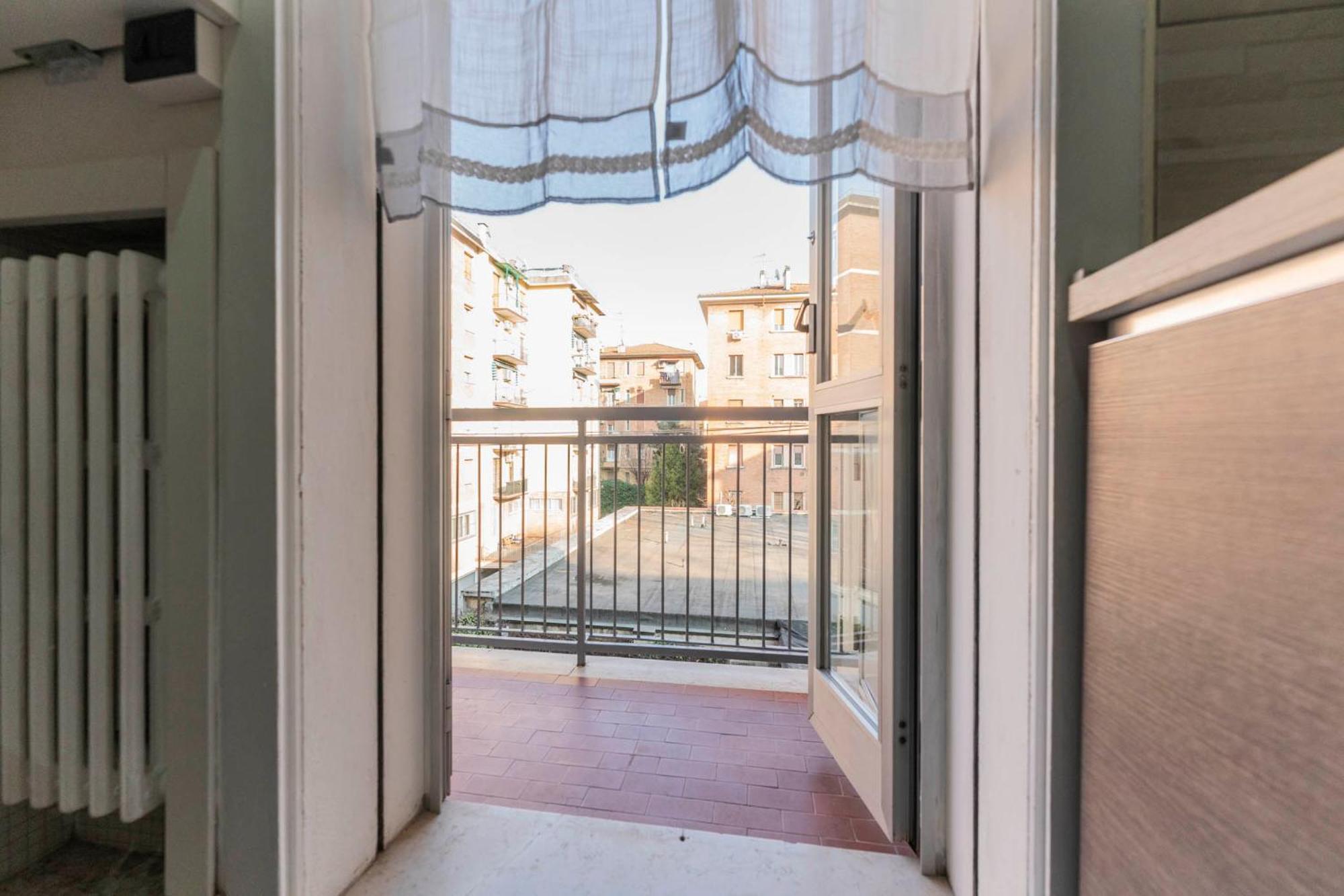 Fioravanti - San Luca & Genesis House, A Pochi Passi Dalla Stazione, Vicino Al Cuore Di *