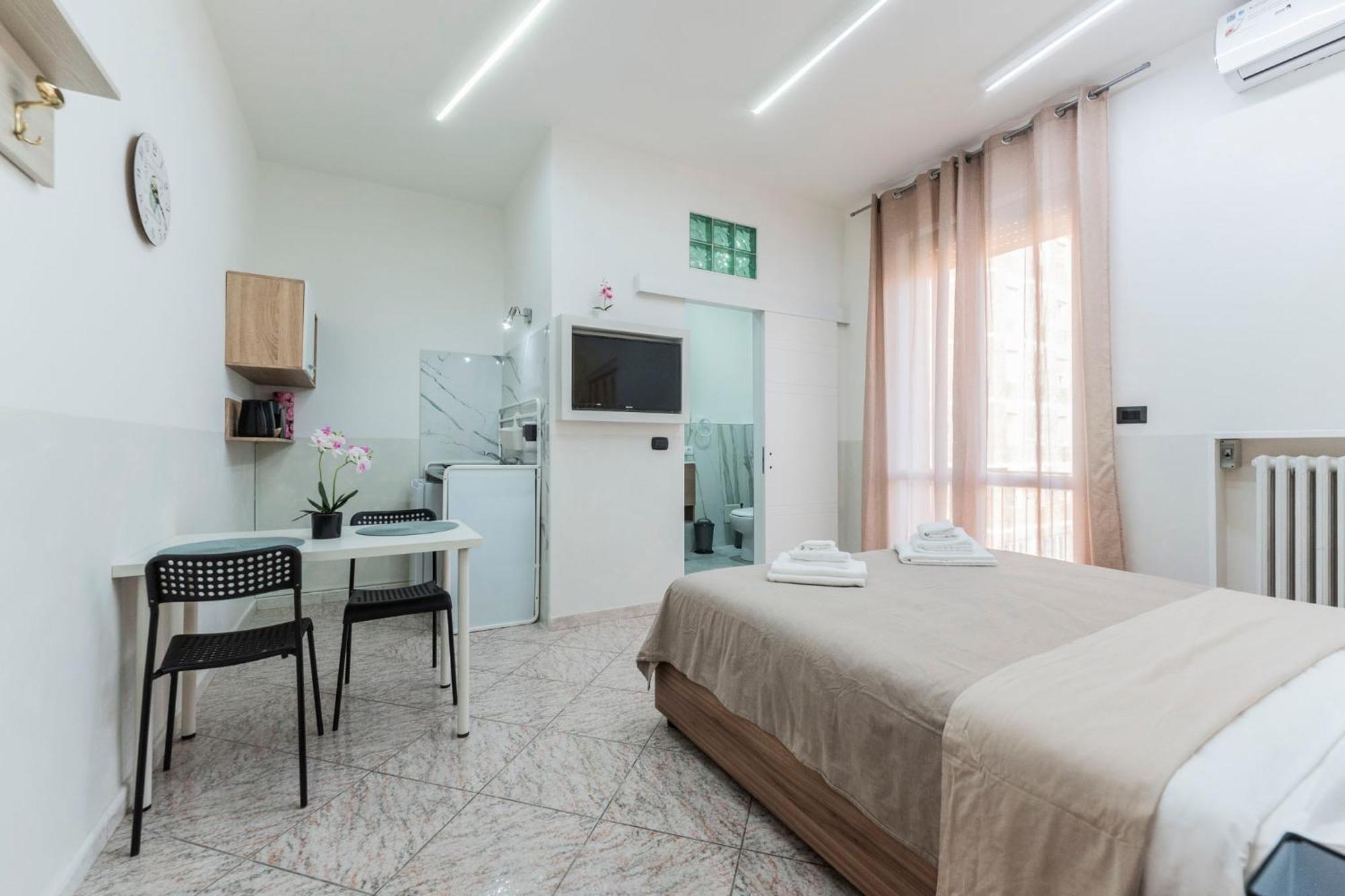 Fioravanti - San Luca & Genesis House, A Pochi Passi Dalla Stazione, Vicino Al Cuore Di *
