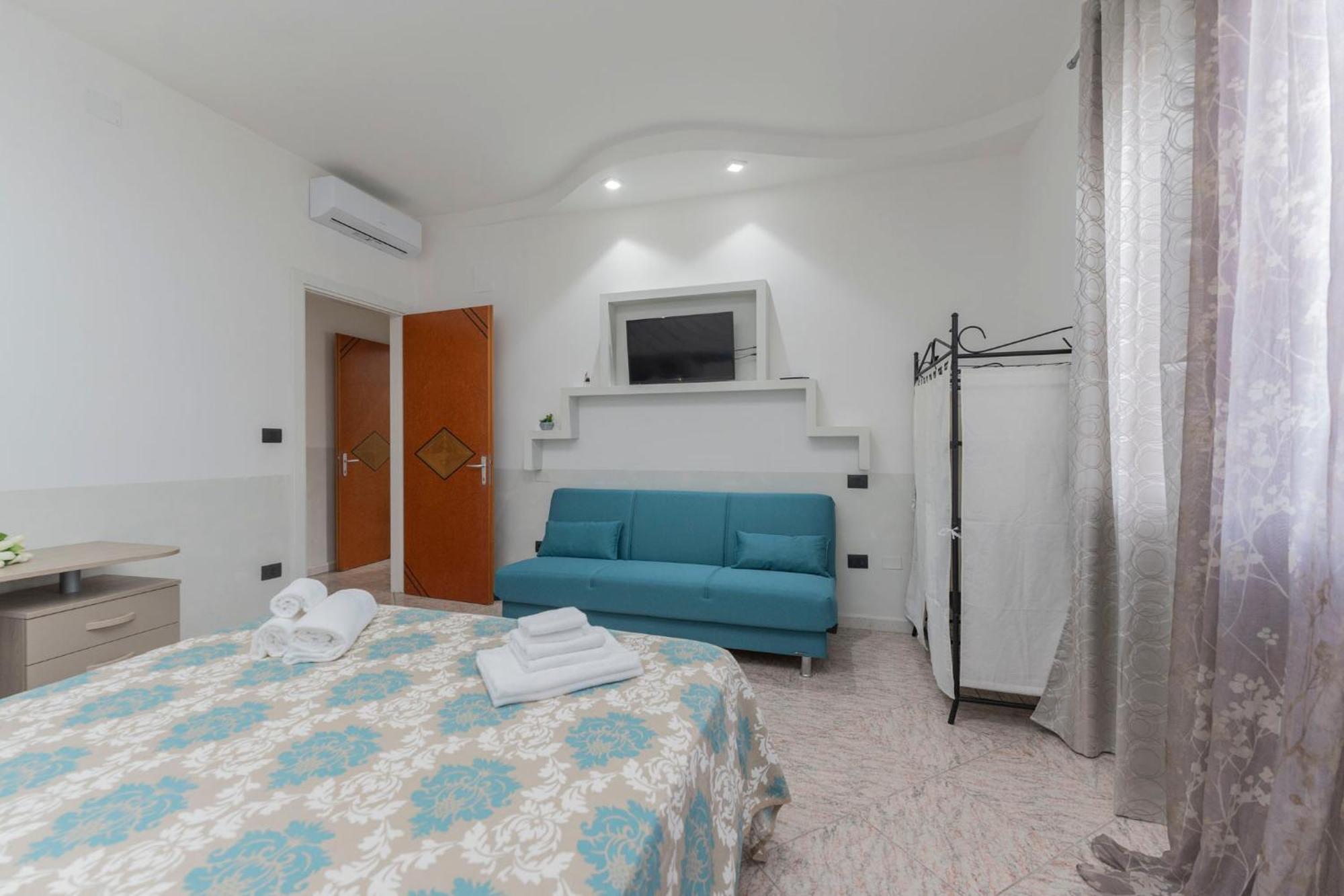 Fioravanti - San Luca & Genesis House, A Pochi Passi Dalla Stazione, Vicino Al Cuore Di * Bologna
