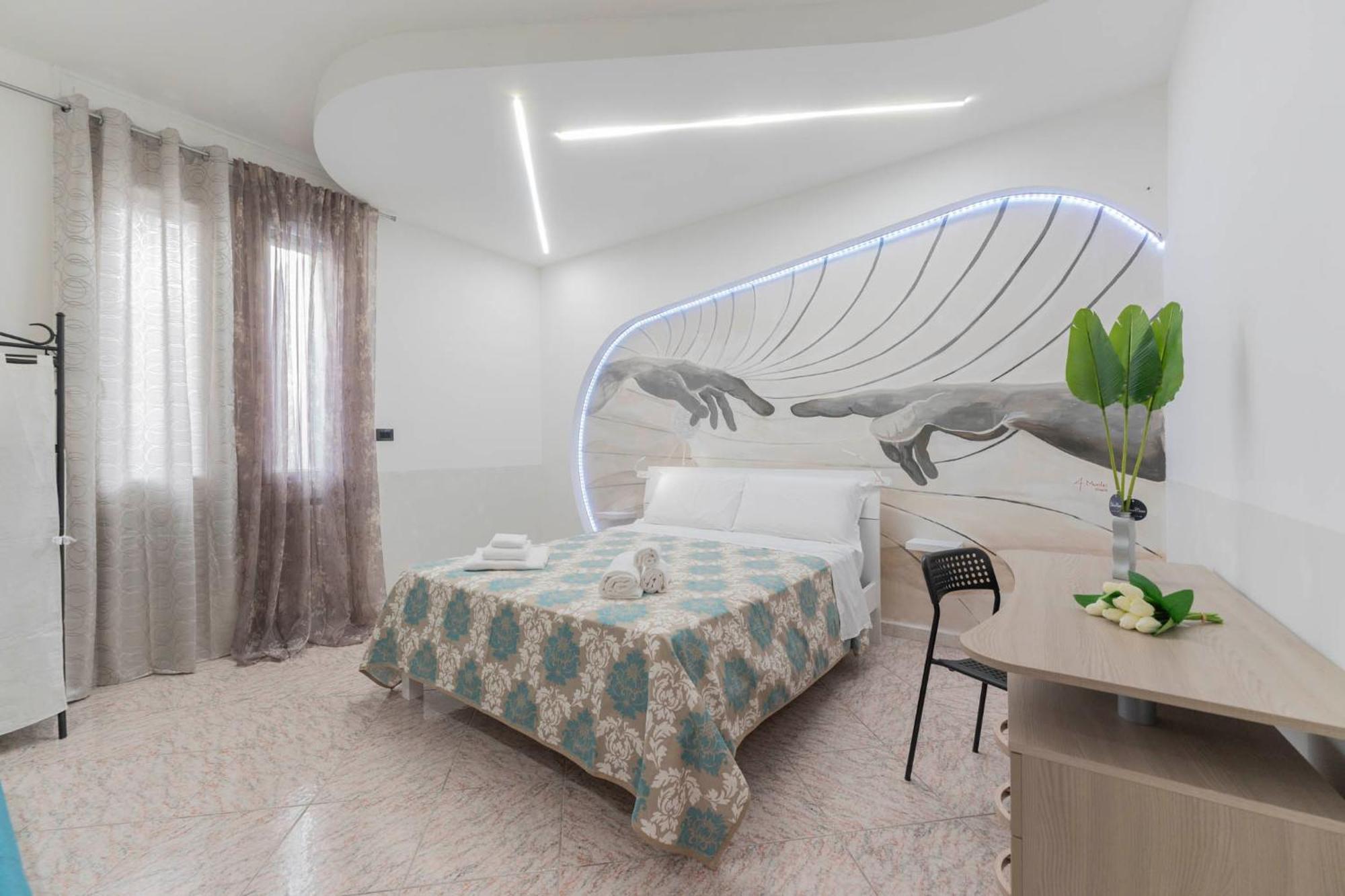 Fioravanti - San Luca & Genesis House, A Pochi Passi Dalla Stazione, Vicino Al Cuore Di Aparthotel *