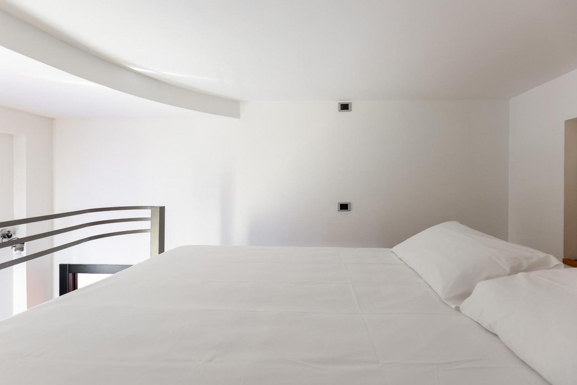 Modern With Mezzanine By Wonderful Italy Appartement Bologne