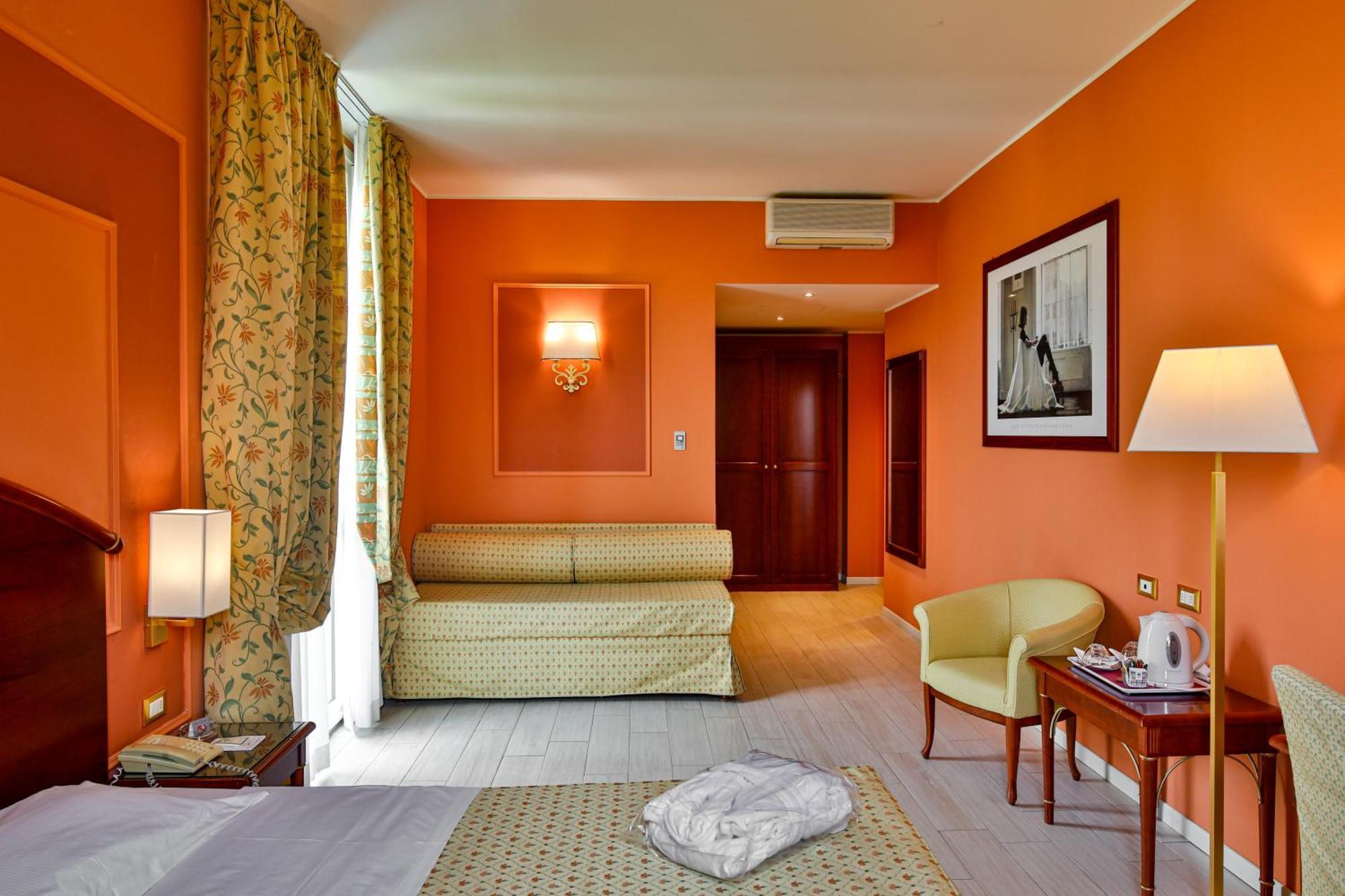 Savoia Regency Hotel