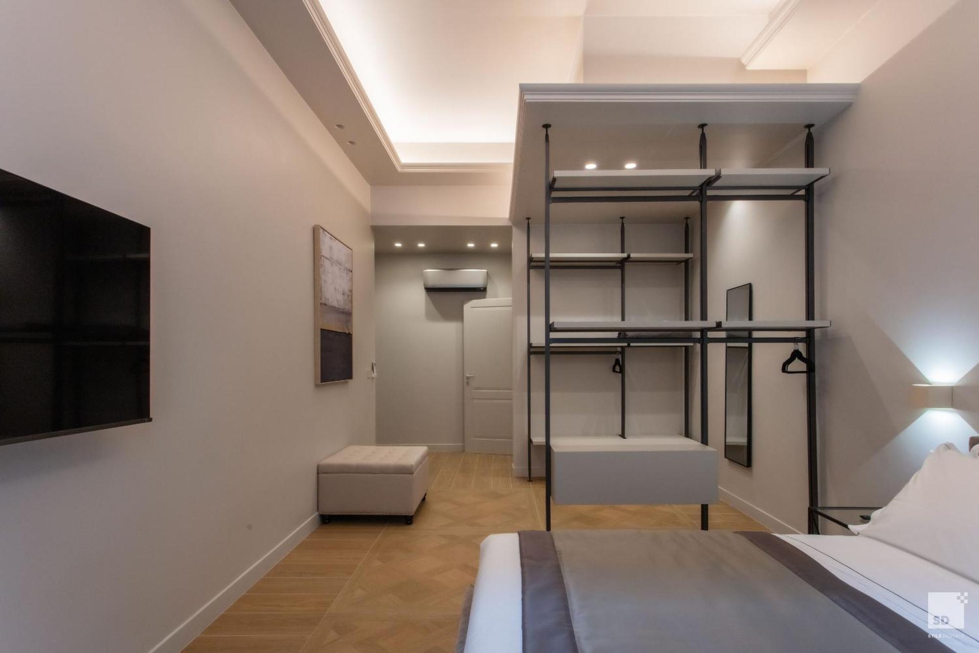 Cavour Apartamento *