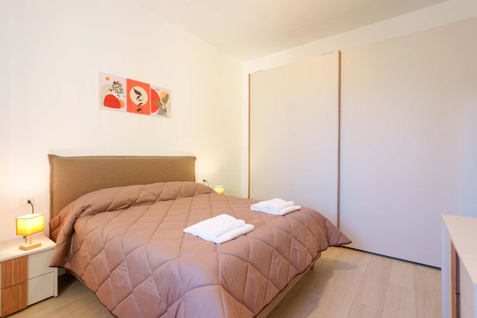 Cignani Loft - Station, Fair, Center Appartamento