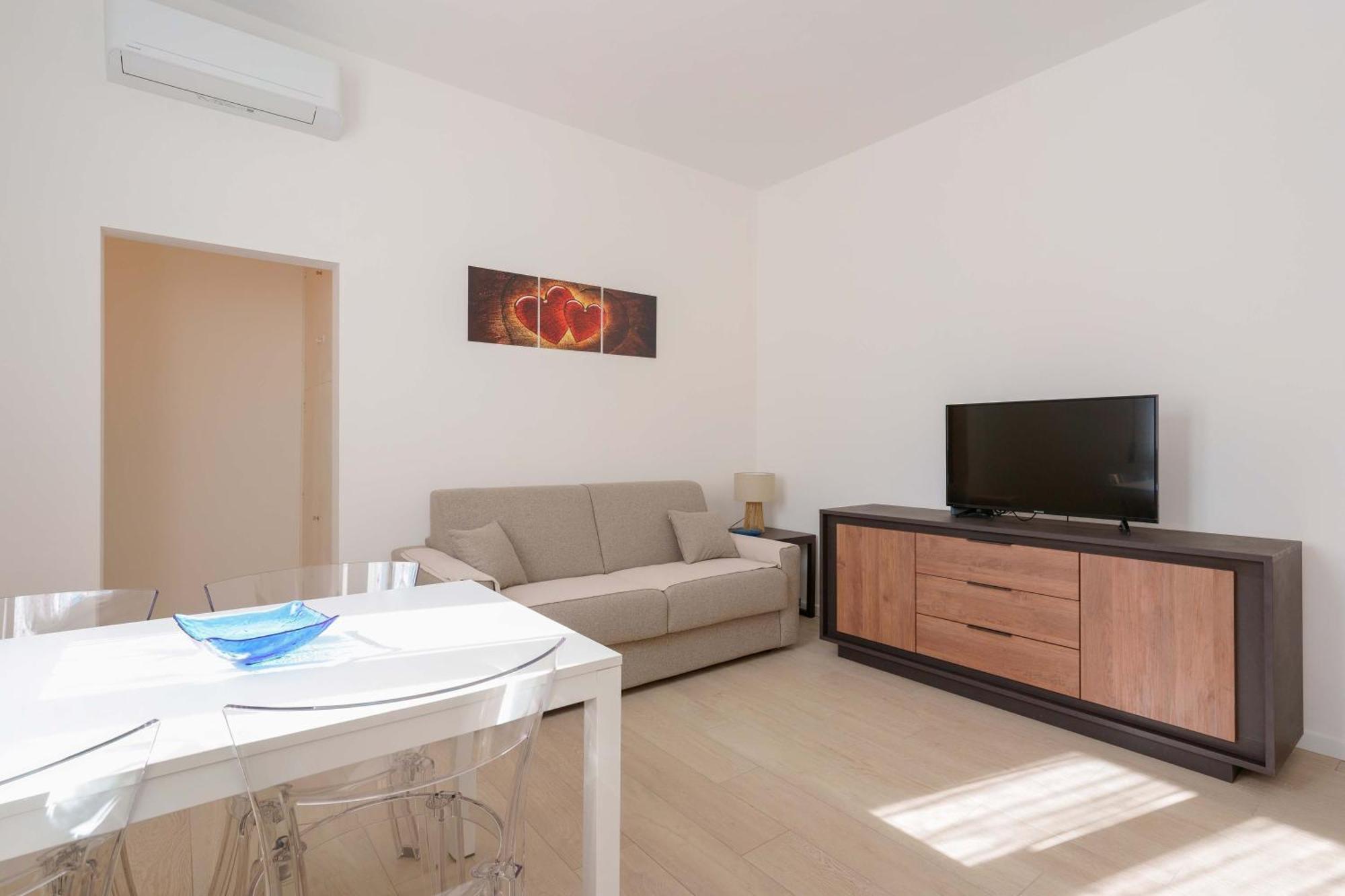 Cignani Loft - Station, Fair, Center Appartamento