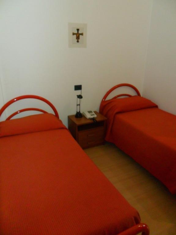 Hotel Ospitalità San Tommaso D'aquino 3*