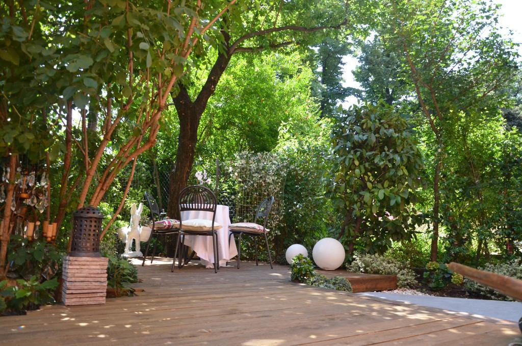 Couette-café Amobo 2*