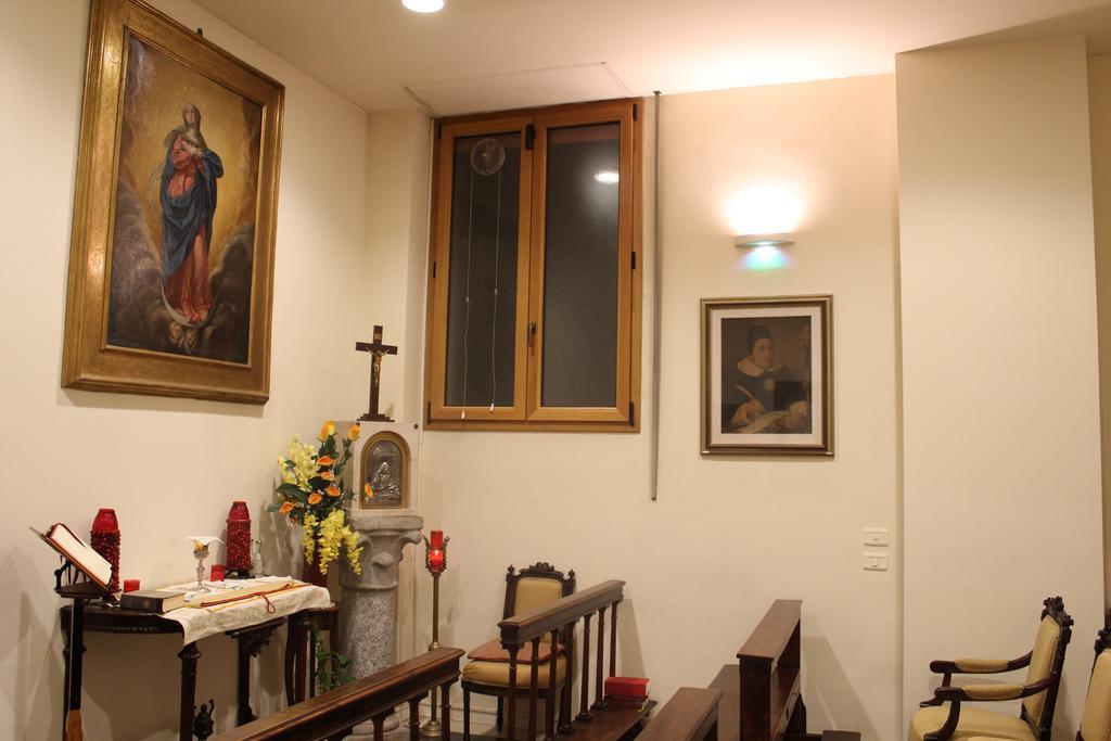 Hotel Ospitalità San Tommaso D'aquino